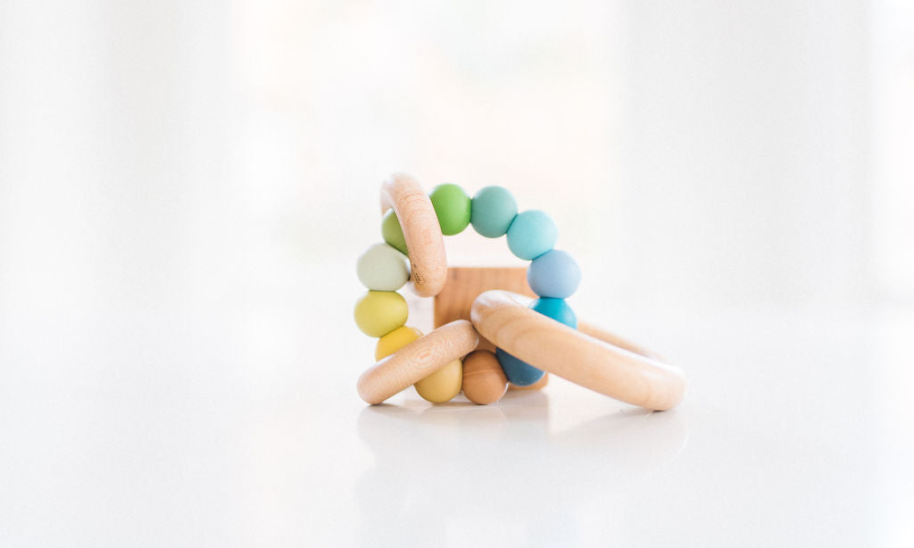 Anneau de dentition en bois Saturn