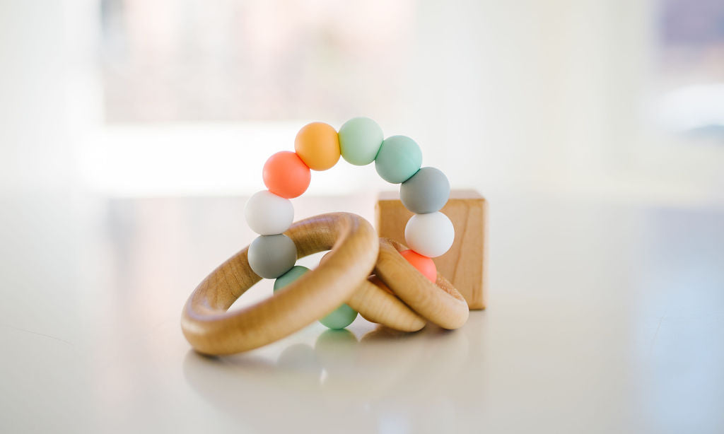 Anneau de dentition en bois Saturn