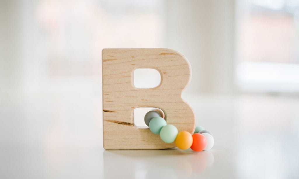 Jouet à Saisir Alphabet avec Perles de Dentition - Choisissez Votre Lettre