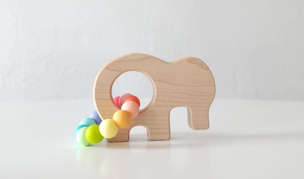 Jouet de préhension en bois éléphant avec perles de dentition