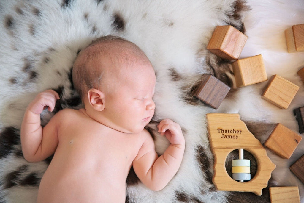 Hochet en bois pour bébé Géorgie State™