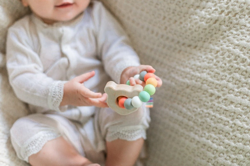 Anneau de dentition en bois pour bébé Ourson