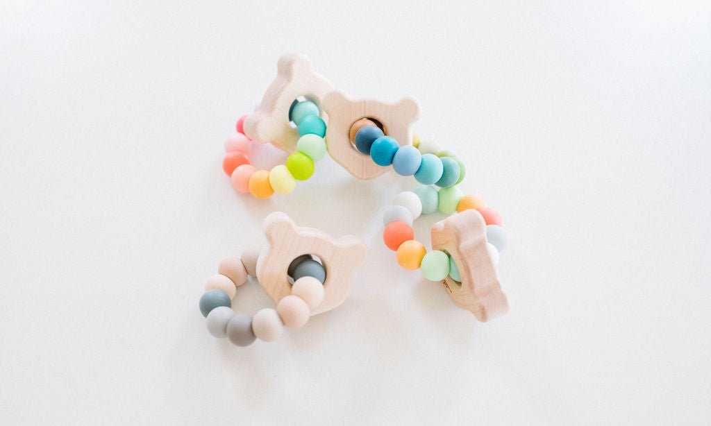 Anneau de dentition en bois pour bébé Ourson