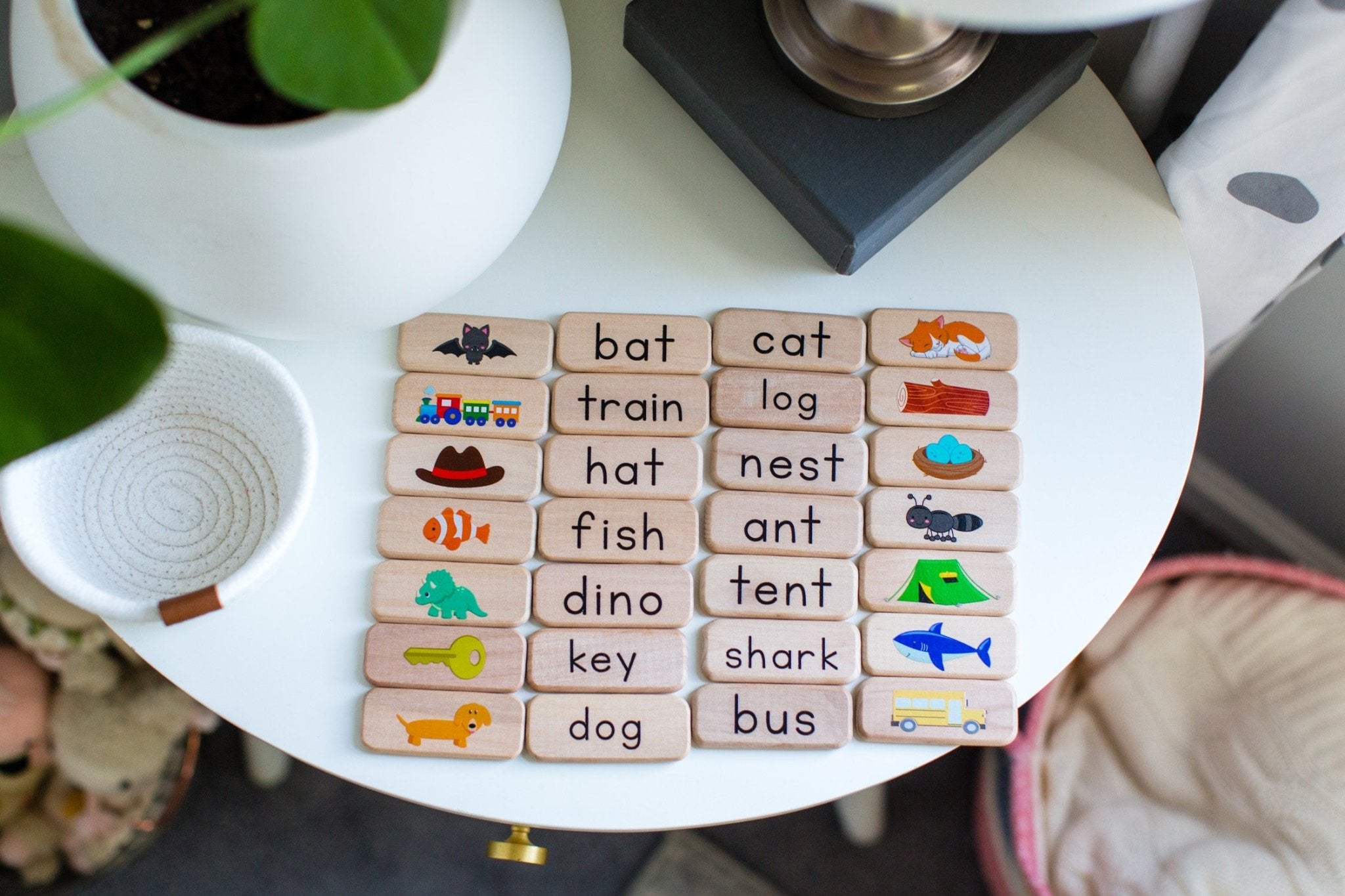 Mots fréquents sur carreaux de couleur