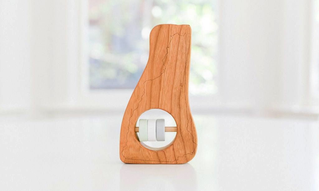 Hochet en bois de l'État du New Hampshire™
