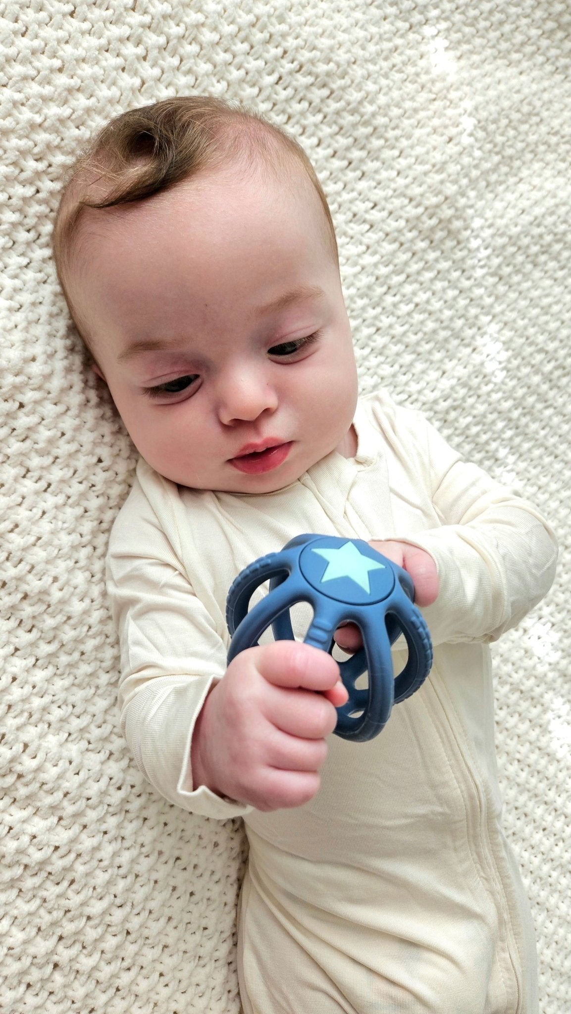 Balle de dentition sensorielle en silicone