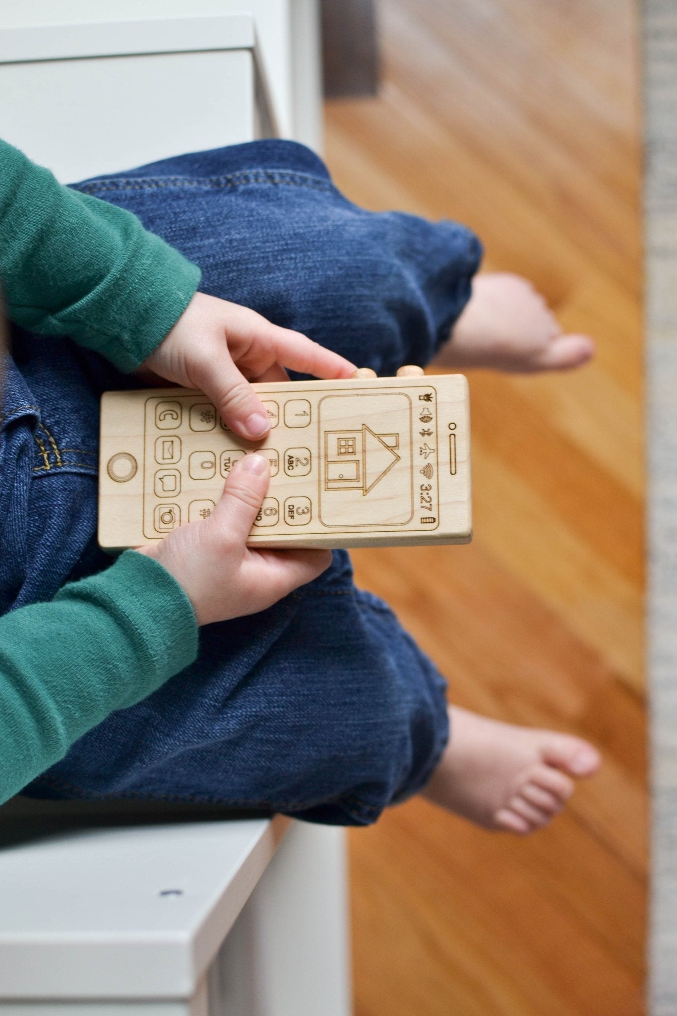 Téléphone Jouet en Bois